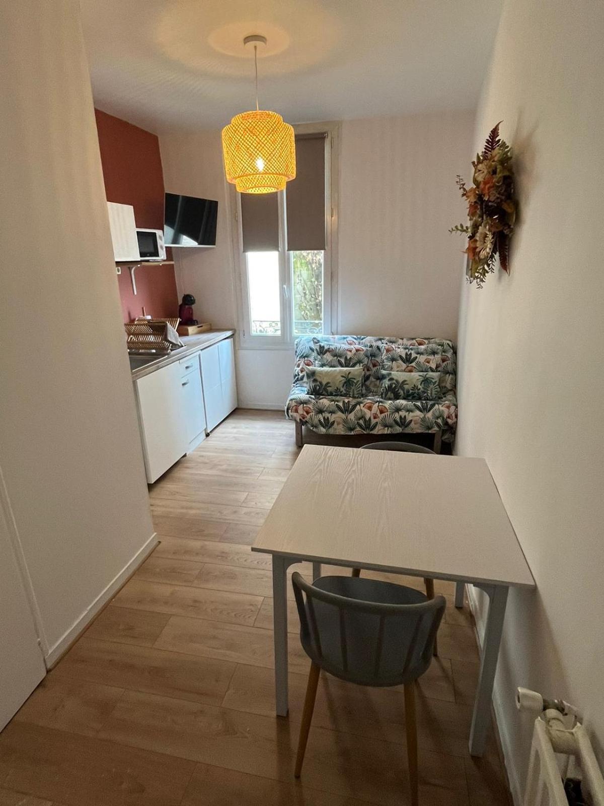 Studio Calme Plein Centre Ніор Екстер'єр фото